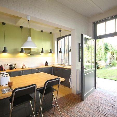 La maison du fond du jardin Ixelles Extérieur photo